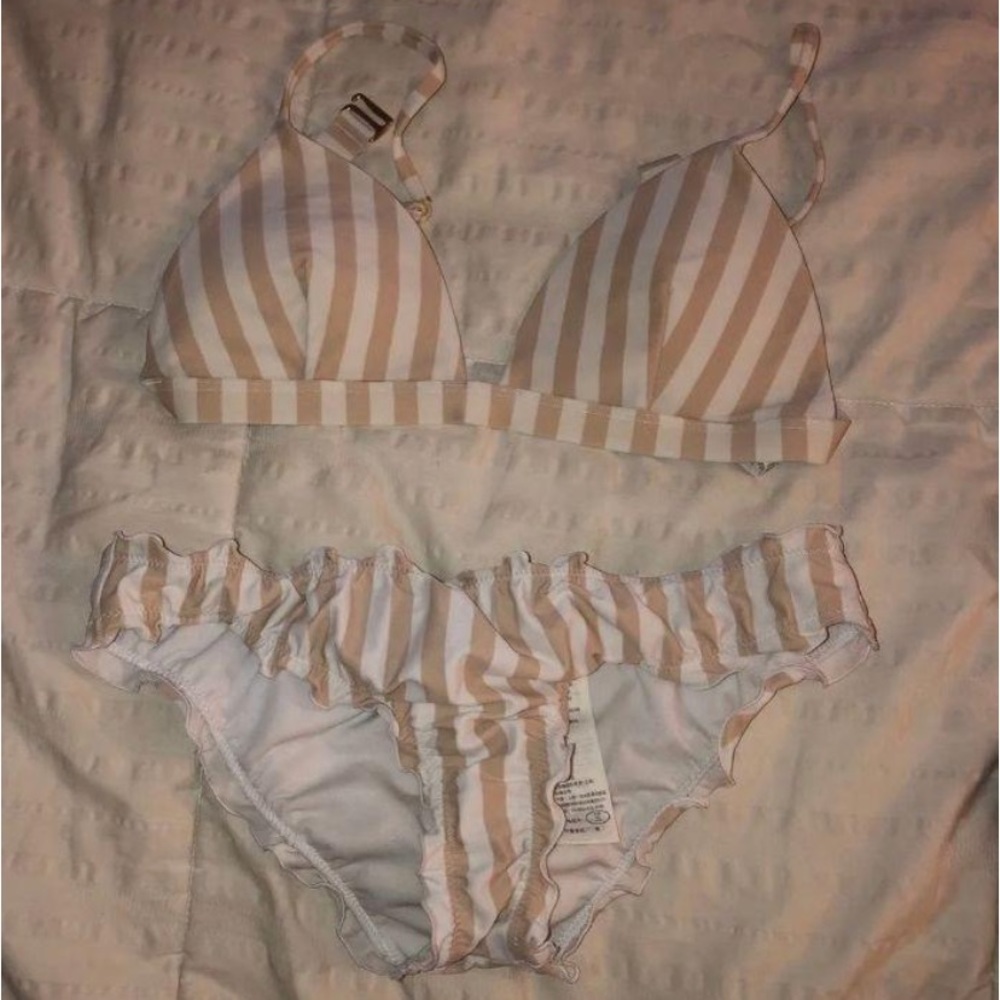 Hollister bikini set